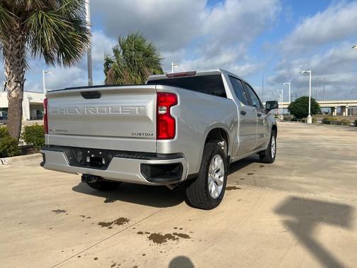 2021 Chevrolet Silverado 1500 Custom