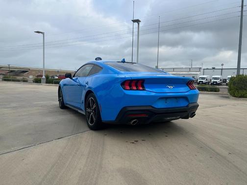 2024 Ford Mustang EcoBoost