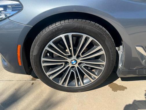 2018 BMW 530 i