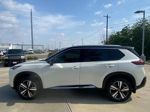 2021 Nissan Rogue Platinum