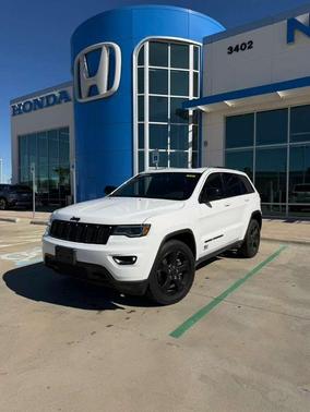 2021 Jeep Grand Cherokee Laredo