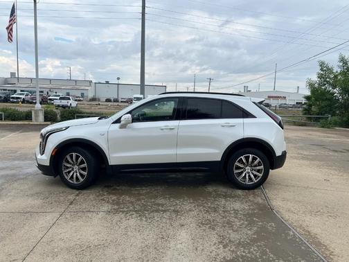 2023 Cadillac XT4 Sport