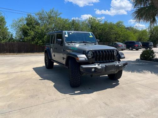2022 Jeep Wrangler Unlimited Sport