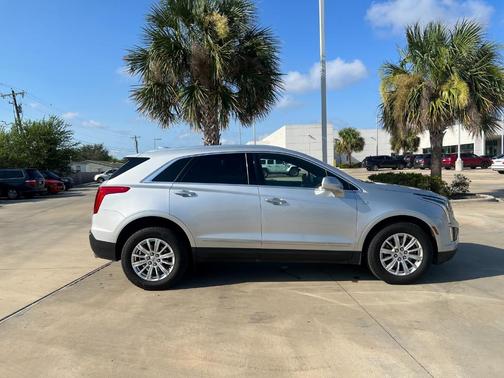 2019 Cadillac XT5 Base