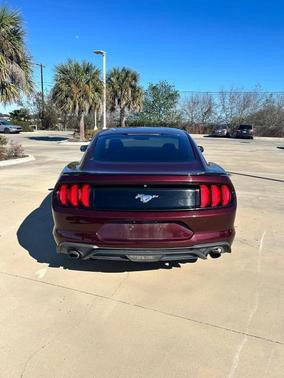 2018 Ford Mustang EcoBoost