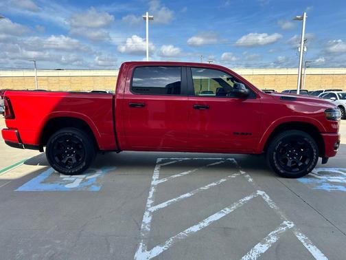 Flame Red Clearcoat 2025 RAM 1500 Big Horn/Lone Star