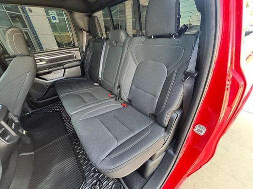 Flame Red Clearcoat 2025 RAM 1500 Big Horn/Lone Star