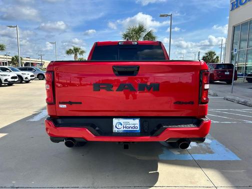 Flame Red Clearcoat 2025 RAM 1500 Big Horn/Lone Star