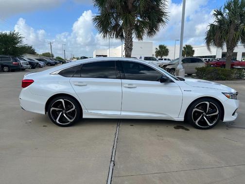 2022 Honda Accord Hybrid Sport