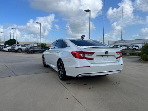 2022 Honda Accord Hybrid Sport