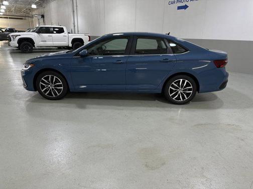 2026 Volkswagen Jetta 1.4T SE