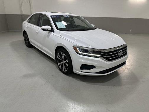 2021 Volkswagen Passat 2.0T SE