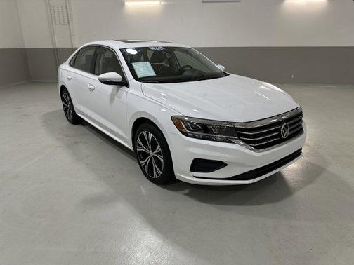 2021 Volkswagen Passat 2.0T SE
