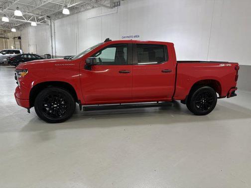 2022 Chevrolet Silverado 1500 Custom