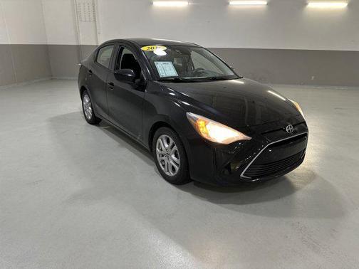 2016 Scion iA Base (A6)