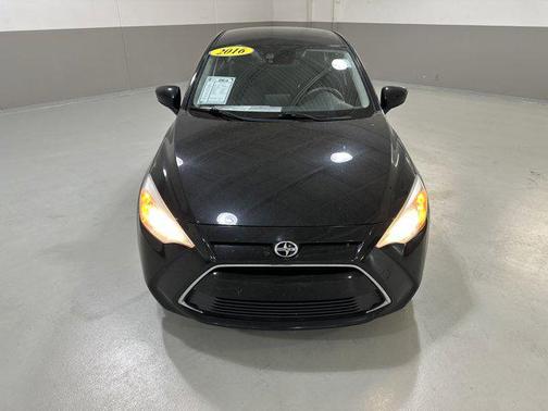 2016 Scion iA Base (A6)