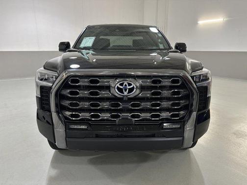 2024 Toyota Tundra Hybrid Platinum