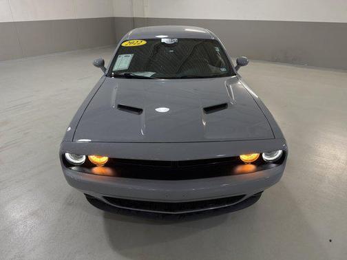 2022 Dodge Challenger SXT