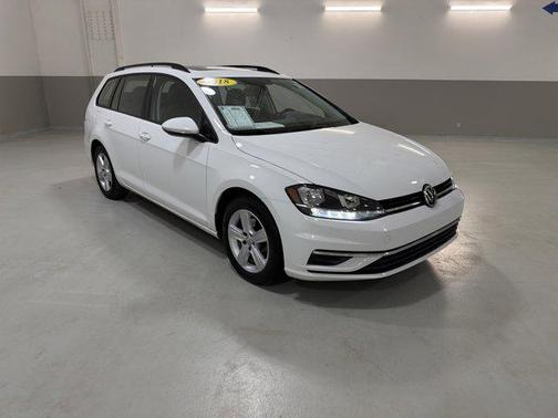 2018 Volkswagen Golf SportWagen TSI SE