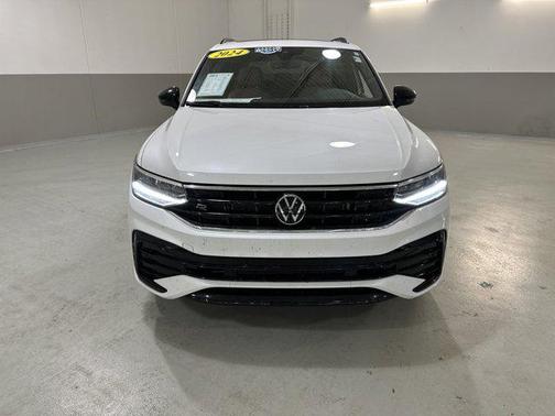 2024 Volkswagen Tiguan 2.0T SE R-Line Black 4MOTION