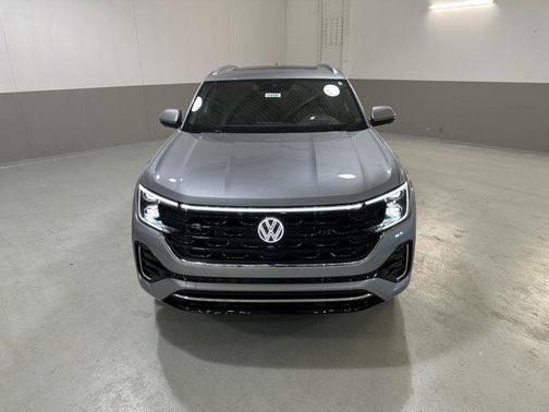2026 Volkswagen Atlas Cross Sport 2.0T SEL Premium