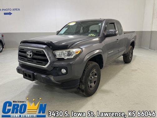 2016 Toyota Tacoma SR5