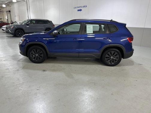 2022 Volkswagen Taos 1.5T S