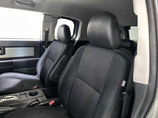 2012 Toyota FJ Cruiser Base