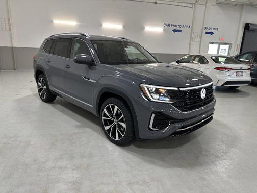 2026 Volkswagen Atlas 2.0T SEL Premium R-Line 4MOTION