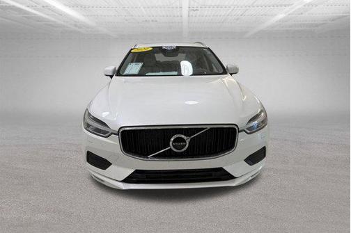2020 Volvo XC60 T5 Momentum