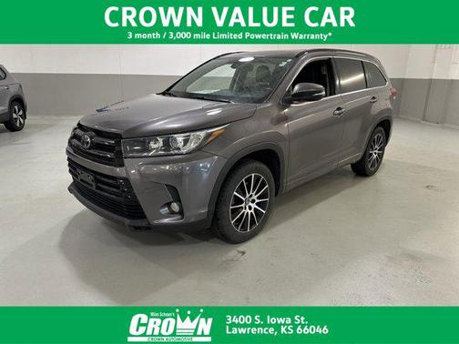 2017 Toyota Highlander SE