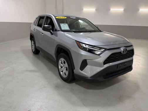 Silver Sky Metallic 2024 Toyota RAV4 LE
