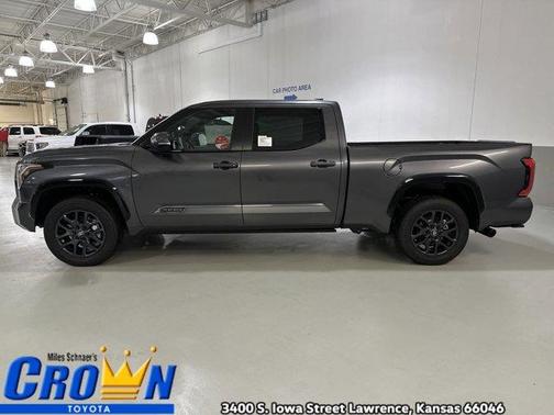 2025 Toyota Tundra Platinum