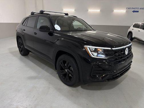 2026 Volkswagen Atlas Cross Sport 2.0T SEL