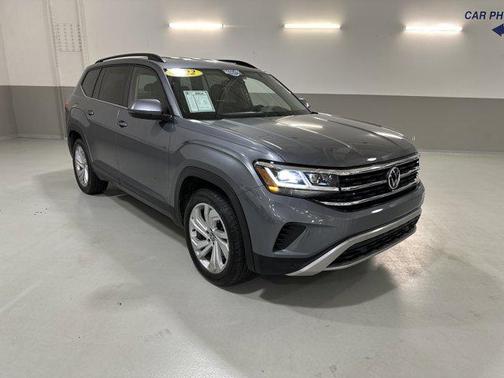2022 Volkswagen Atlas 3.6L SE w/Technology