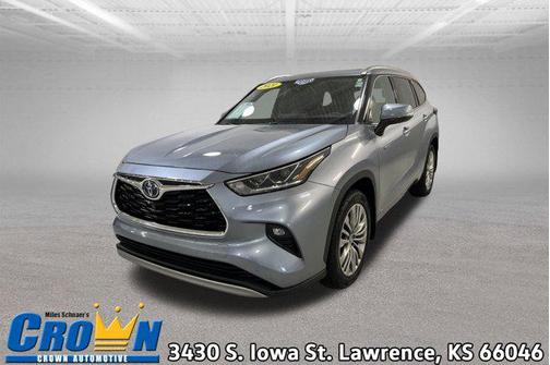 2021 Toyota Highlander Hybrid Platinum
