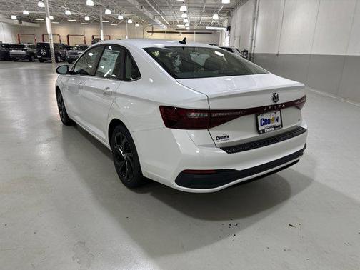 2026 Volkswagen Jetta 1.4T SE