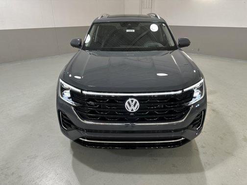 2026 Volkswagen Atlas 2.0T SEL Premium R-Line 4MOTION