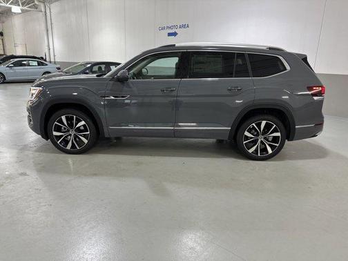 2026 Volkswagen Atlas 2.0T SEL Premium R-Line 4MOTION