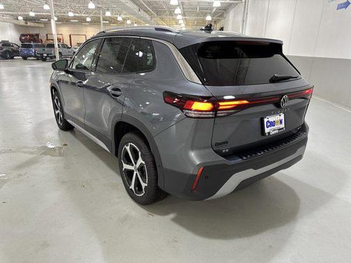 2025 Volkswagen Tiguan 2.0T SE 4MOTION