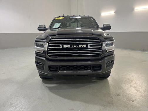 2020 RAM 2500 Laramie Crew Cab 4X4 6'4' Box