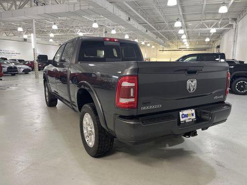 2020 RAM 2500 Laramie Crew Cab 4X4 6'4' Box