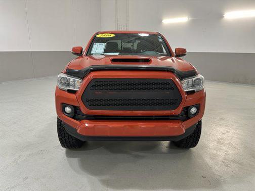 2016 Toyota Tacoma TRD Sport