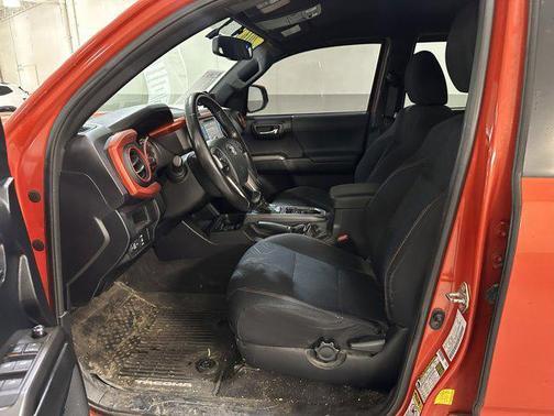 2016 Toyota Tacoma TRD Sport