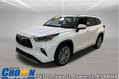 2022 Toyota Highlander Platinum