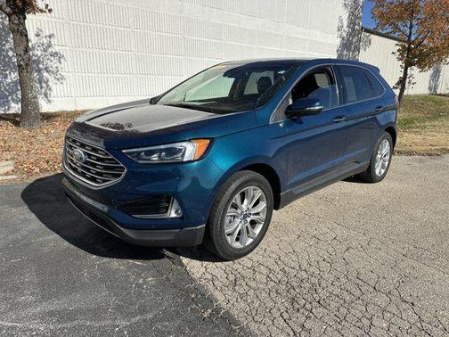2020 Ford Edge Titanium