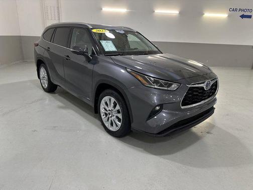 2023 Toyota Highlander Hybrid Limited