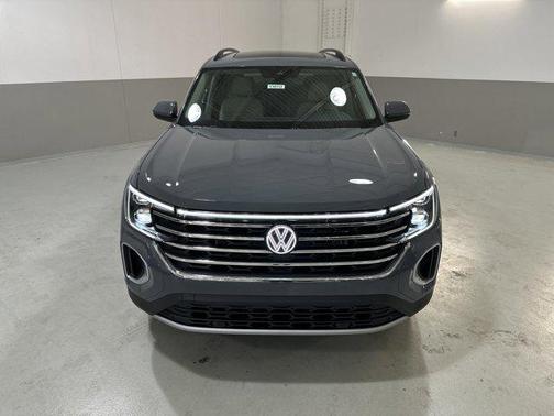 2026 Volkswagen Atlas 2.0T SE w/Technology 4MOTION