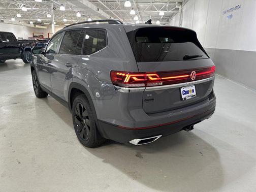 2026 Volkswagen Atlas 2.0T SE w/Technology 4MOTION