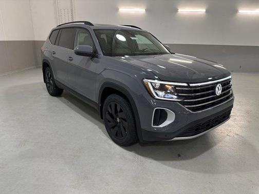 2026 Volkswagen Atlas 2.0T SE w/Technology 4MOTION